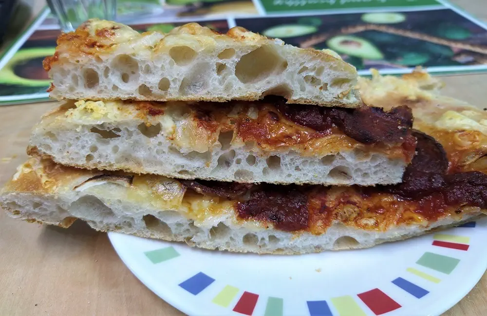 Crumb structure of a pizza made with biga preferment