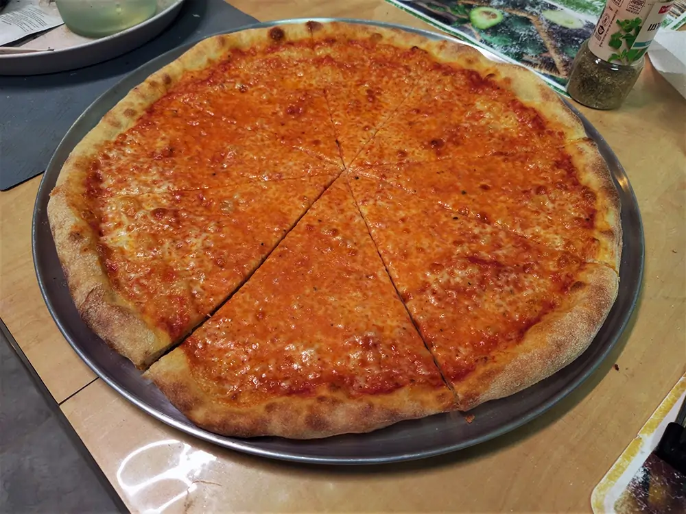 Fat separation in cheese pizza
